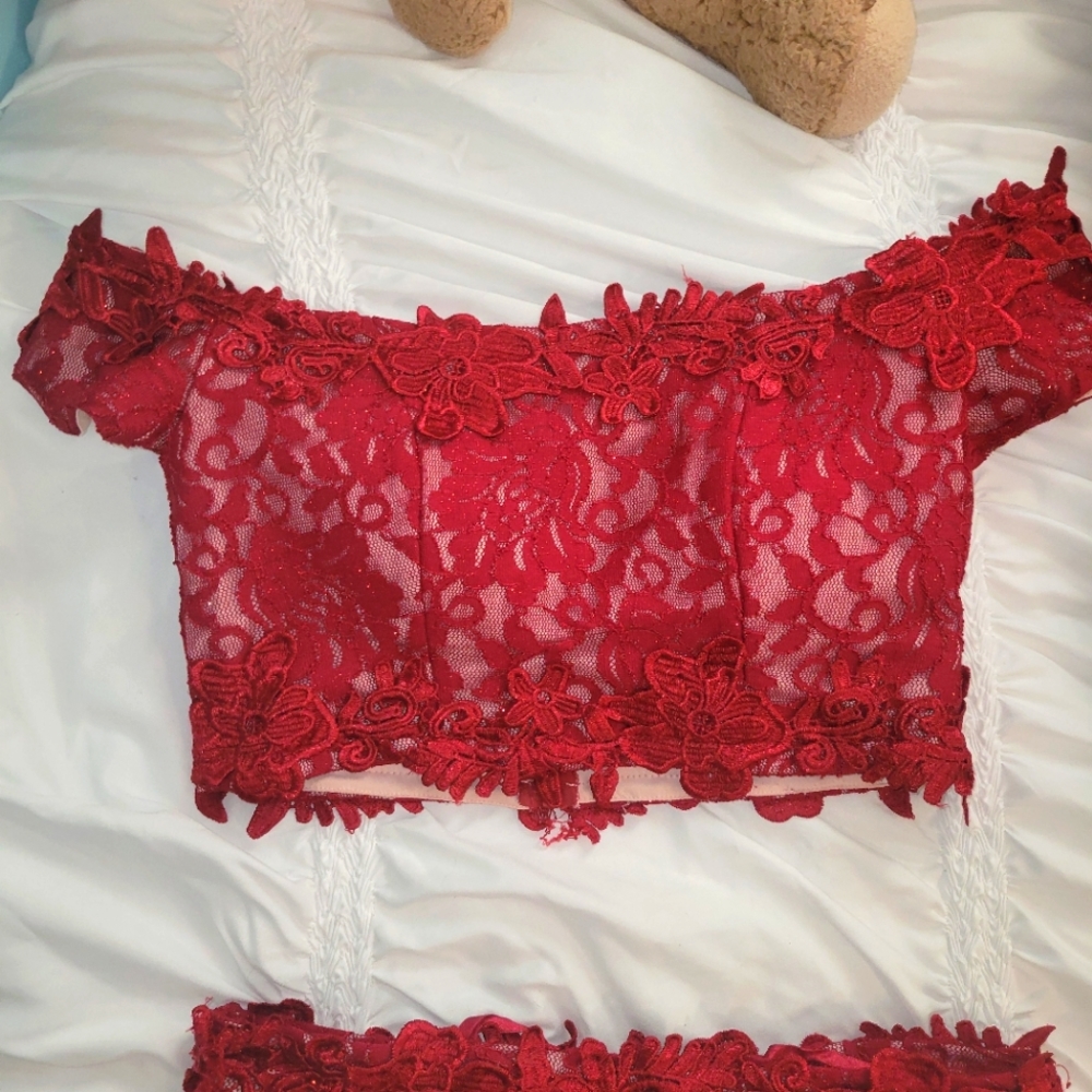 Red prom dress